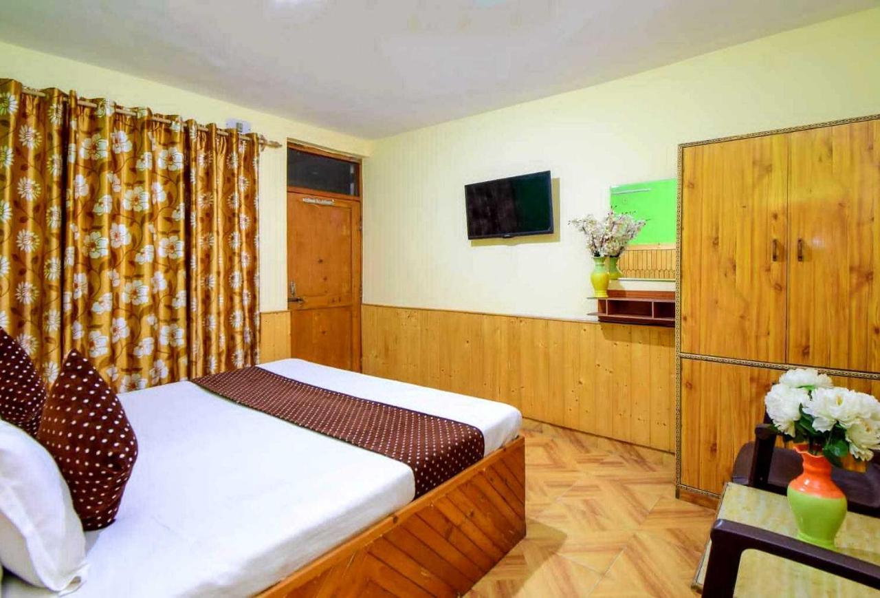 Oyo Flagship 82405 Cochin Villa Manali  Exterior photo